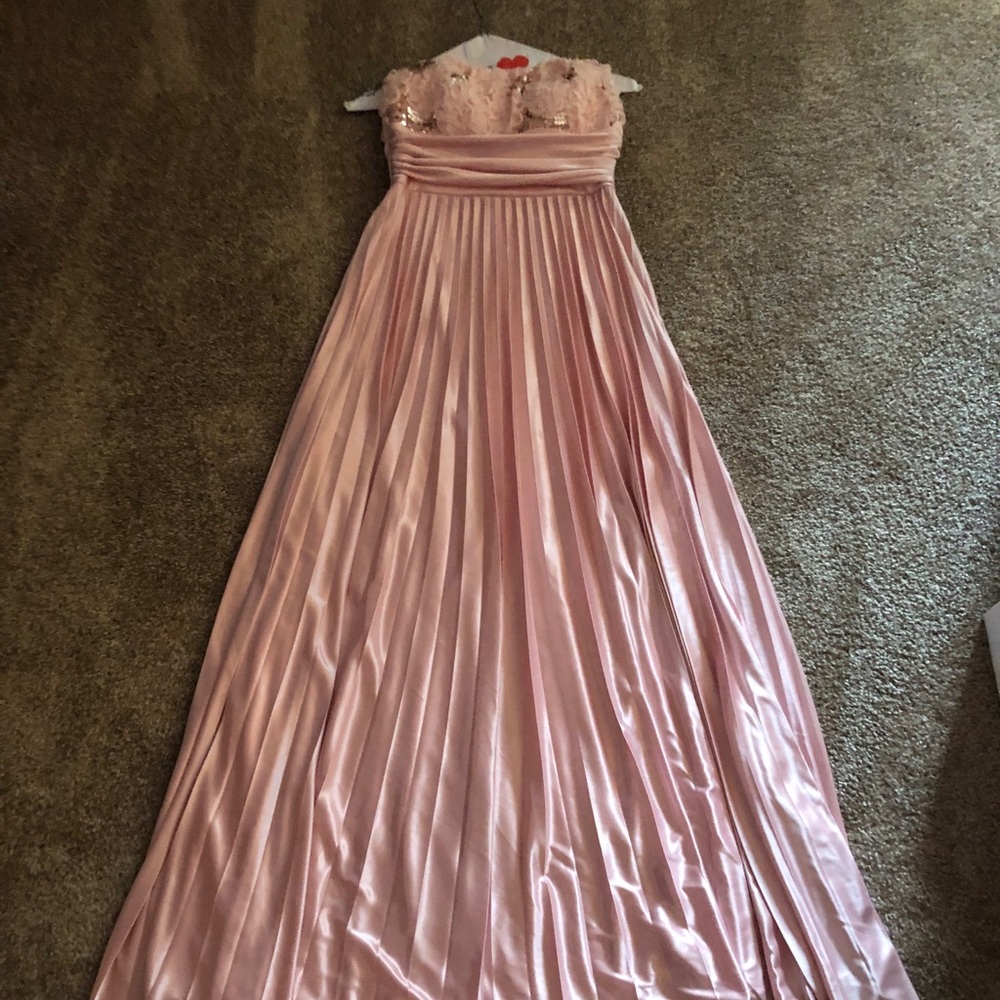 Pink pleated formal dress